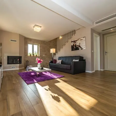 Danelon * Πόρετς